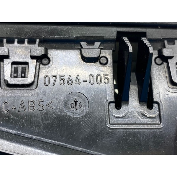 Difusor Dianteiro Direito Bmw 535 Gt 35i 2012 Cód. 16828110