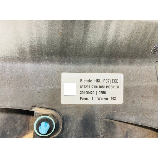 Aplique Capô Traseiro Bmw 535 Gt 35i 2012 Cód. 7235174