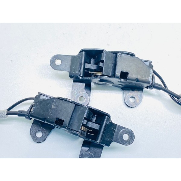 Fechadura Capô Pequeno Traseiro Bmw X5 F15 3.0 Diesel 2015