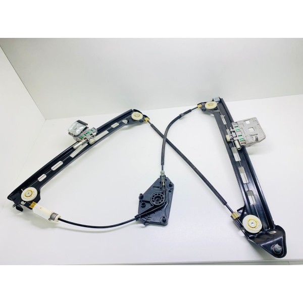 Máquina Vidro Traseira Esquerda Vw Passat Cc 2011 3c0837461j