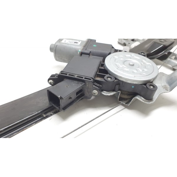 Máquina Vidro Dianteiro Esquerdo Gm Tracker 2015 98820-suv20