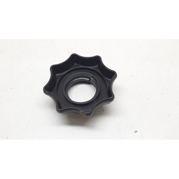 Trava Do Estepe Vw Golf Gti 2014