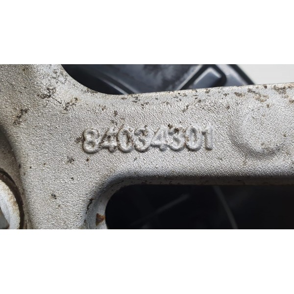 Montante Tras Dir Com Rolamento Equinox Premier 2.0 Turbo 18