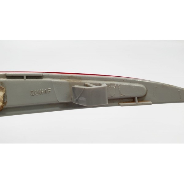 Refletor Parachoque Tras Esq Ford Fusion Titanium 2.0 17 - Vermelho