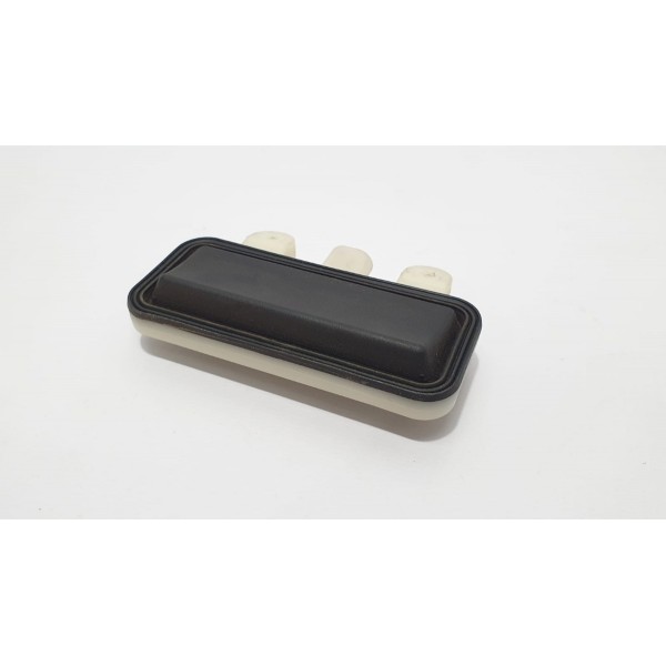 Botão Abertura Porta-mala Mercedes Benz A200 2015 2218702410