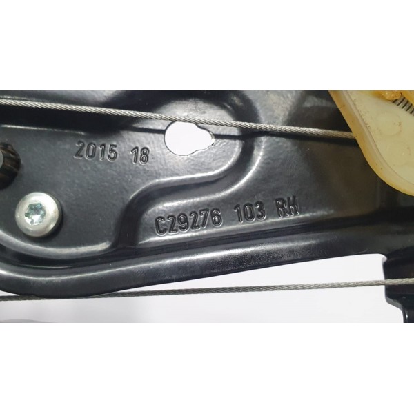 Máquina De Vidro Traseira Direita  Land Rover Discovery 2015