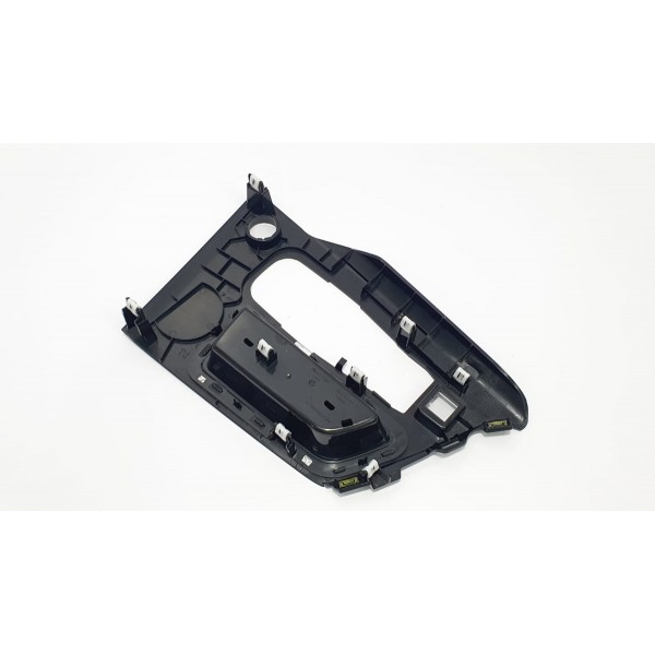 Moldura Console Central Peugeot 3008 1.6 Thp 2018 9815049277