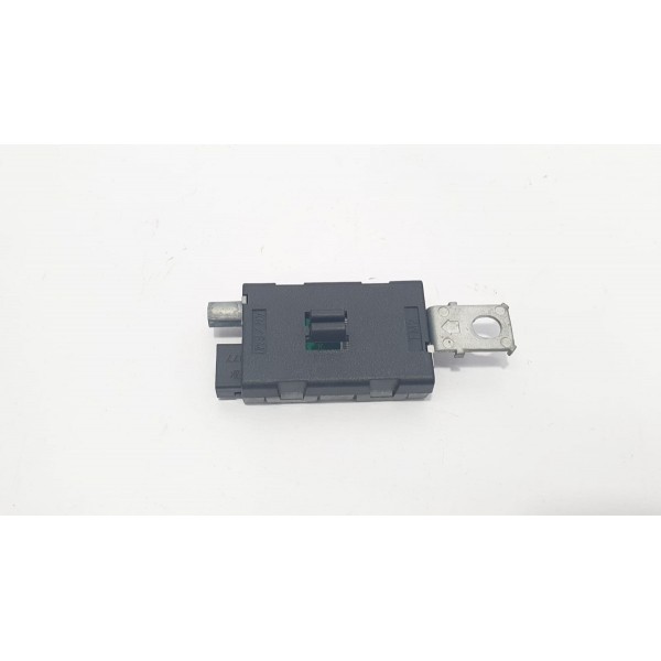Amplificador Antena Peugeot 3008 1.6 Thp 2018 Cód 9678017080
