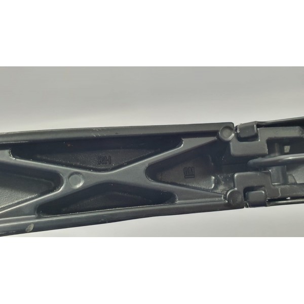 Braço Limpador Dianteiro Direito Gm Equinox Premier 2.0 2019 Direito