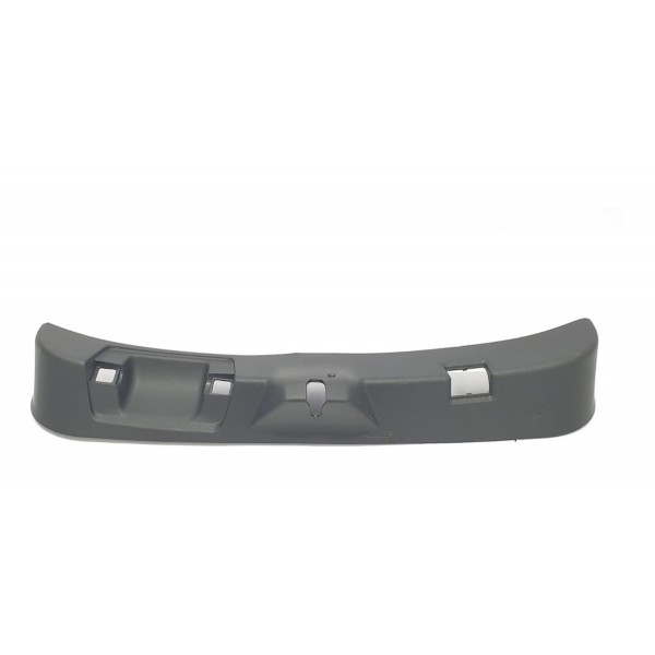 Acabamento Alça/puxador Porta-malas Mercedes Benz A 200 2015