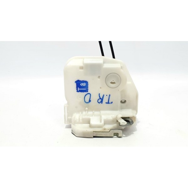 Fechadura Porta Traseira Direita Mitsubishi Eclipse Cross 19