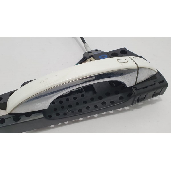 Maçaneta Dianteira Direita Audi A7 3.0 Tfsi 2012 - Branco