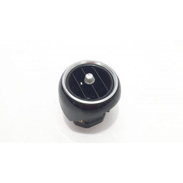 Difusor De Ar Dianteiro Direito Mercedes Benz C200 2016 