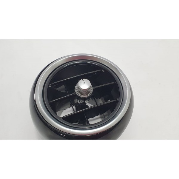 Difusor De Ar Dianteiro Esquerdo Mercedes Benz C200 2016