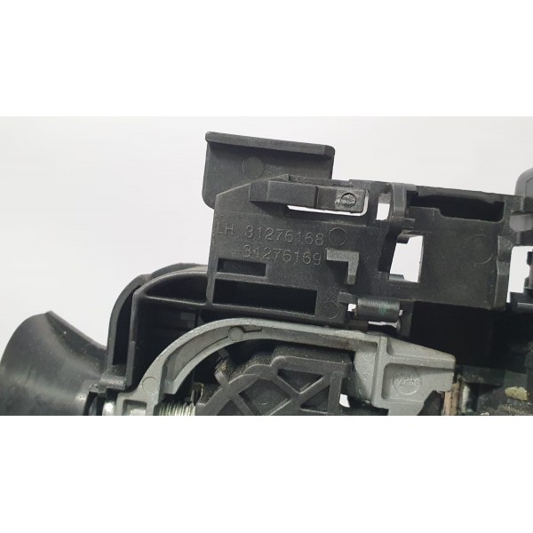 Suporte De Maçaneta Dianteiro Direito Volvo V60 2014 - Dianteira