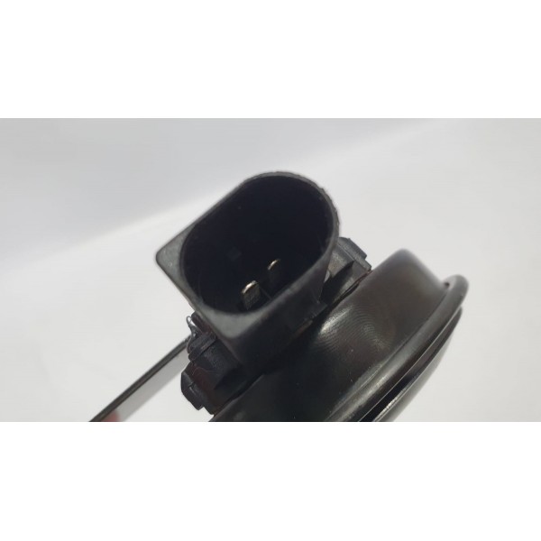 Buzina Vw Taos 1.4 250 Tsi 2022 Cód. 17a951115a