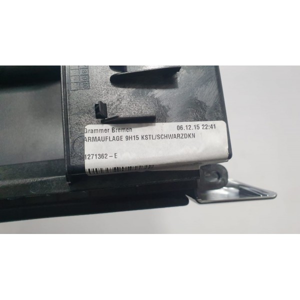 Apoio De Braço Console Central Mercedes Benz C200 2016