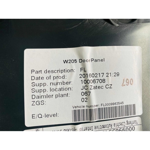 Forro De Porta Diant Esq Mercedes-benz C200 W205 2016