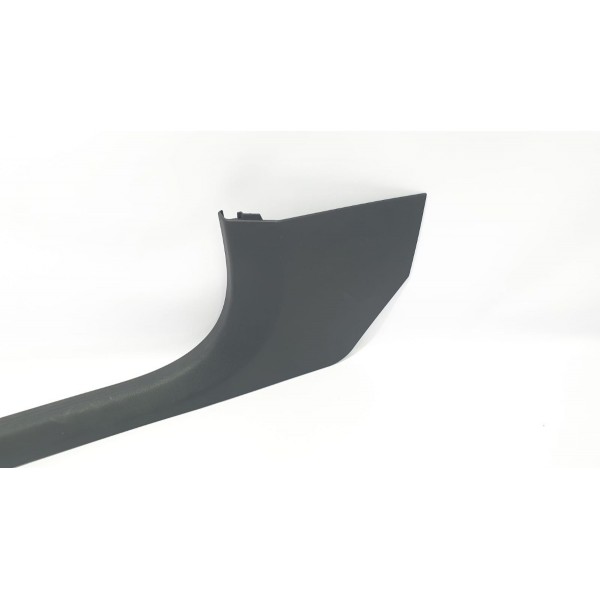 Acabamento Soleira Esquerda Mercedes Benz C200 2016