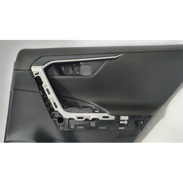 Forro De Porta Traseiro Direito Toyota Rav4 Hybrid 2020