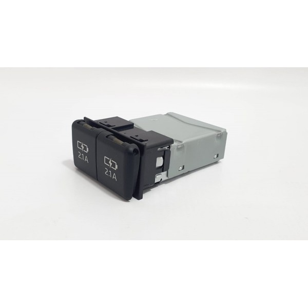 Tomadas Usb Toyota Rav4 Hybrid 2020 Cód. 8553215010