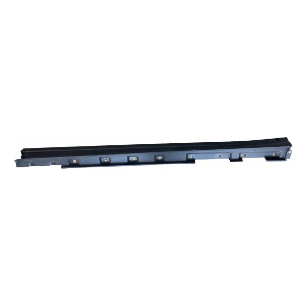 Spoiler Esquerdo Toyota Rav4 Hybrid 2020 (arranhada)