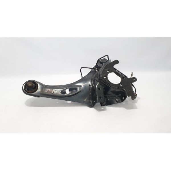 Montante Traseiro Esquerdo Mitsubishi Outlander 3.0 Hpe-s 18