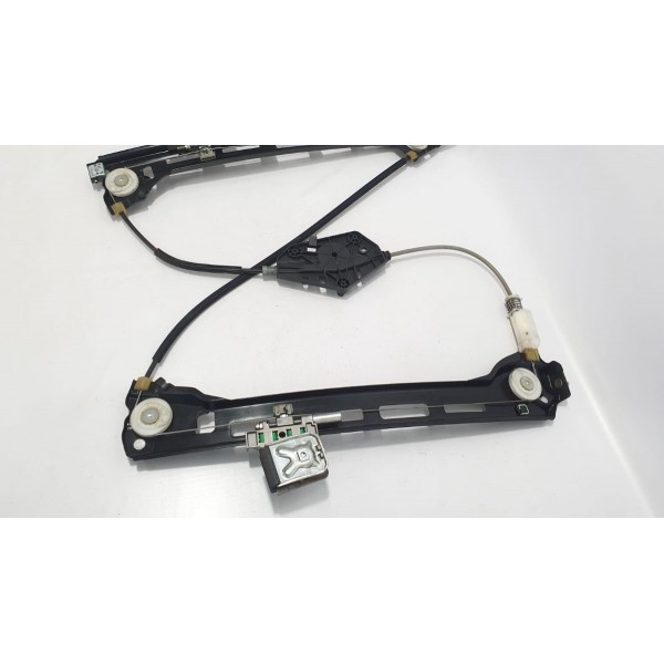 Máquina De Vidro Traseira Direita Vw Passat Cc 2011