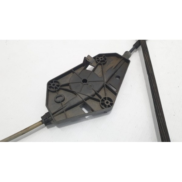 Máquina De Vidro Traseira Esquerda Vw Passat Cc 2011