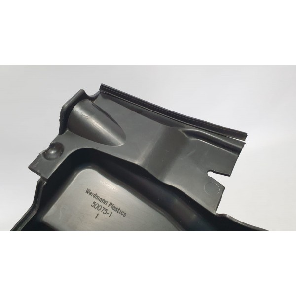 Tampa Caixa Filtro De Ar Cabine Bmw X1 2009