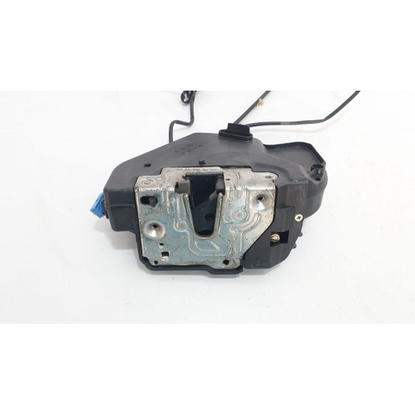 Fechadura Porta Traseira Esquerda  Mercedes Benz C240 2002