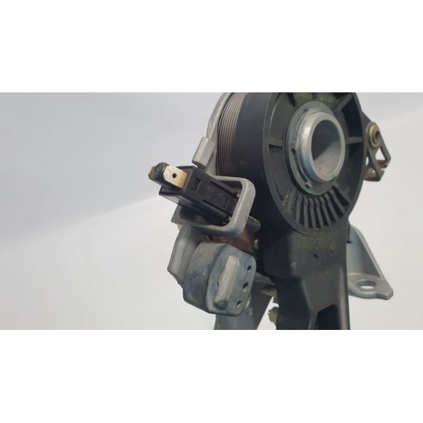 Pedal Freio De Mão Estacionamento Mercedes Benz C200 2006