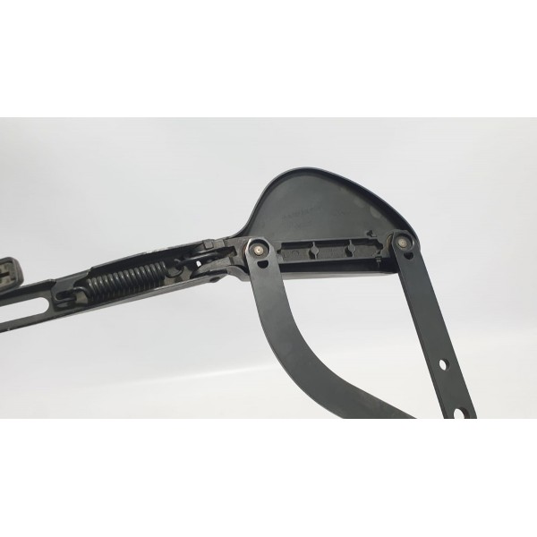 Braço Limpador Para-brisa L/direito Mercedes Benz C200 2006