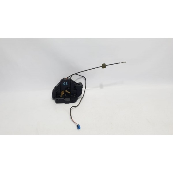 Fechadura Porta Traseira Direita Mercedes Benz C200 2006