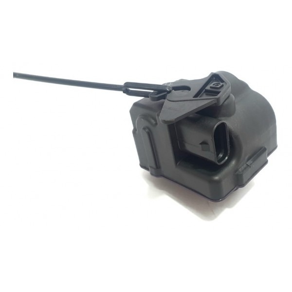 Trava Elétrica Tanque De Combustível Mercedes Benz C180 2009