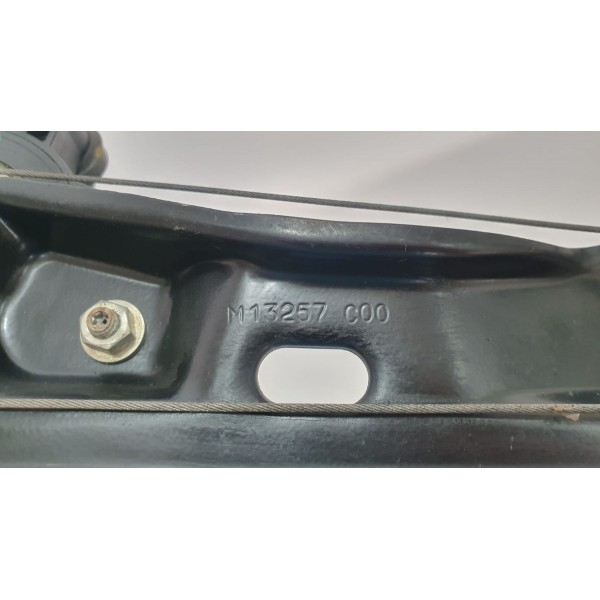 Máquina De Vidro Traseira Direita Bmw 320i F30 2015