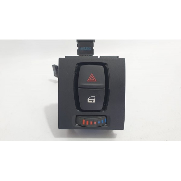Botão Pisca Alerta Bmw 320i F30 2015 923178603 // 9710260 - Preto