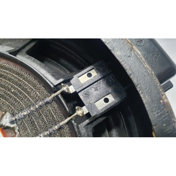 Alto Falante Subwoofer Bmw X5 Xdrive50i 2015 Cód Zb924734201