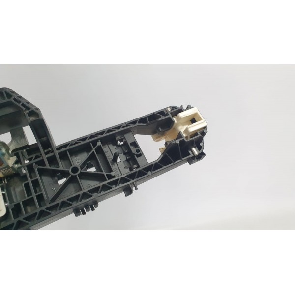 Suporte Maçaneta L/direito Mercedes Benz C200 2008