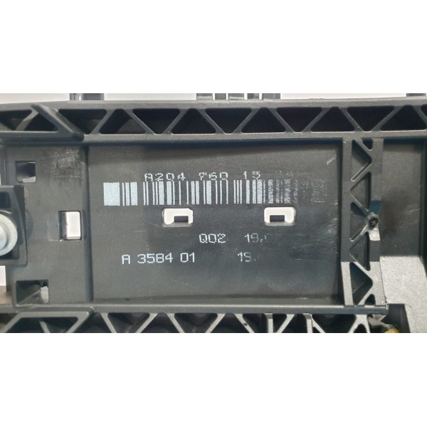 Suporte Maçaneta  Dianteiro Esquerdo Mercedes C180 2010