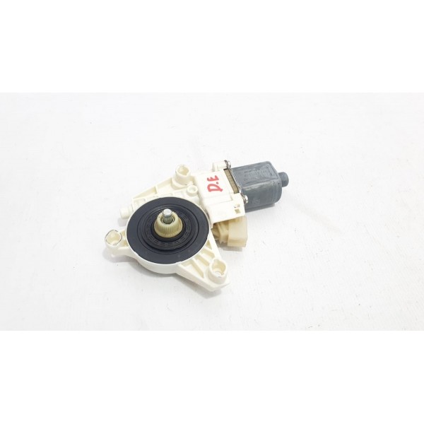 Motor Máquina De Vidro Dianteira Esquerda Mercedes C180 2010