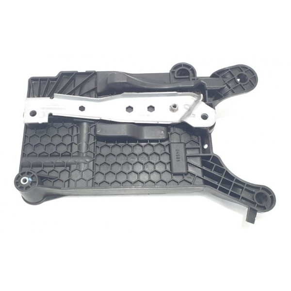 Suporte Caixa De Bateria Vw Polo Highline 2020