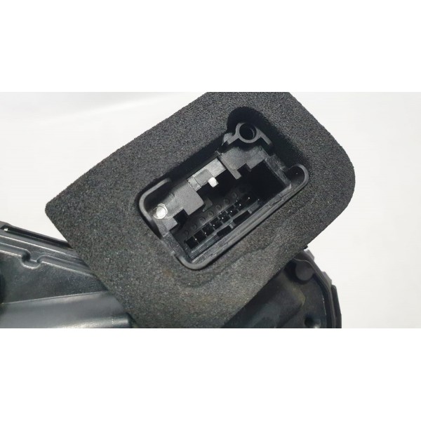 Fechadura Porta Dianteira Direita Vw Polo Highline 2020