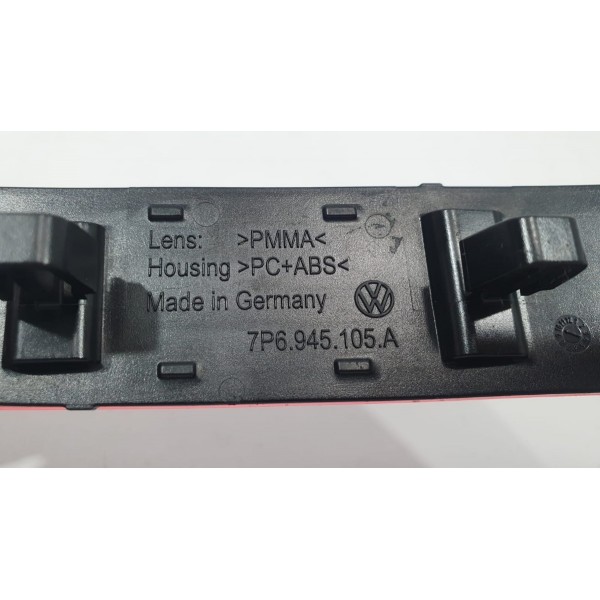 Refletor Parachoque Traseiro Esquerdo Vw Touareg 2015 Vermelho