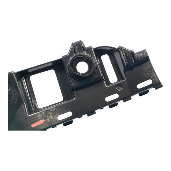 Suporte Guia Do Parachoque Tras. Dir Vw Polo Highline 2020