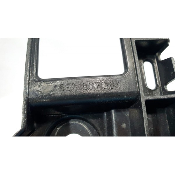 Suporte Guia Do Parachoque Tras. Dir Vw Polo Highline 2020