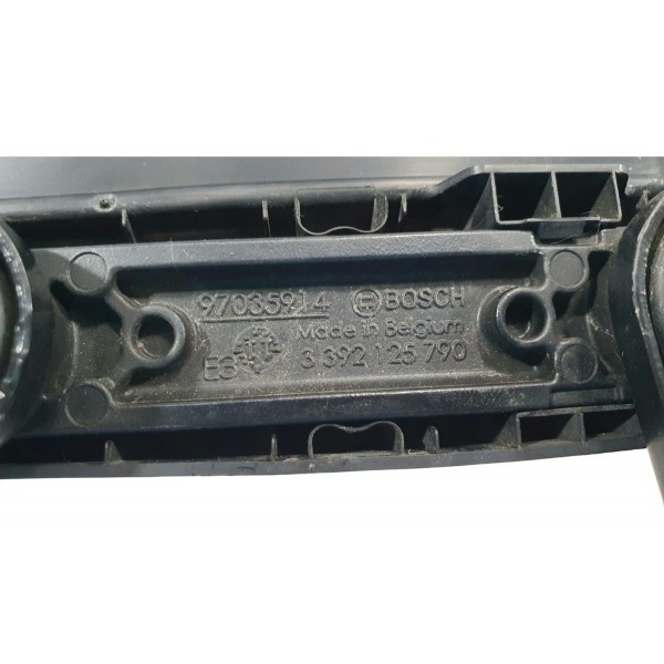 Braço Limpador Para-brisa L/direito Vw Touareg V6 3.6 2011 Direito