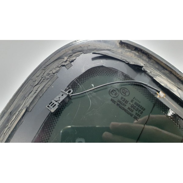 Vidro Fixo Traseiro Direito Vw Touareg V6 3.6 2011