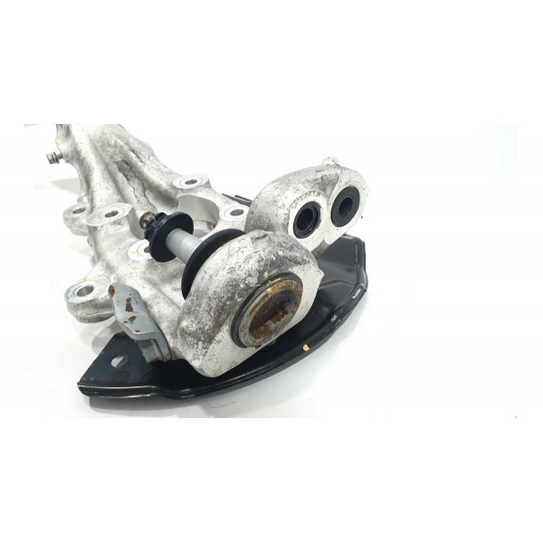 Montante Dianteiro Esquerdo Kia Quoris 3.8 2015