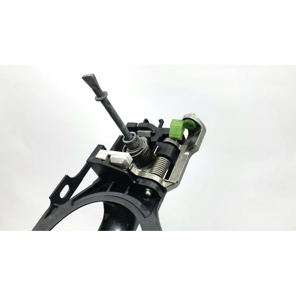 Maçaneta Dianteira Esquerda Mitsubishi Lancer Ralliart 2012 - Dianteira